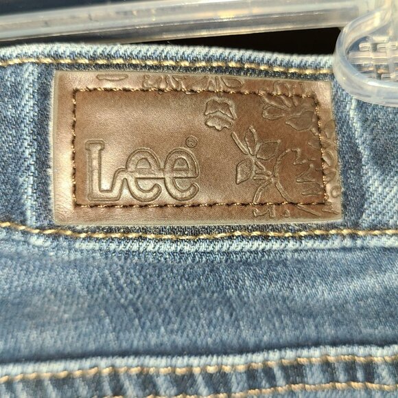 Lee Natural Bootcut Jeans for Women fits Just Below the Waist 6P Stonewash Blue - Picture 10 of 10